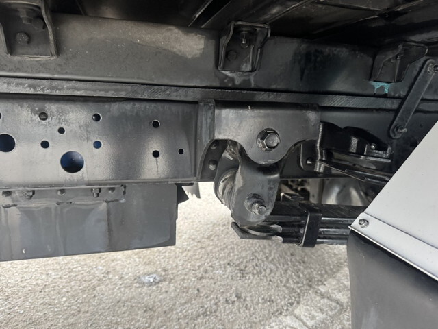 日野デュトロボトルバン小型（2t・3t）[写真26]