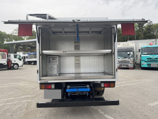 日野デュトロボトルバン小型（2t・3t）[写真08]