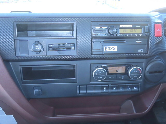 日野レンジャーアルミブロック増トン（6t・8t）[写真20]