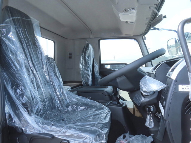 三菱ふそうファイターアルミブロック増トン（6t・8t）[写真18]