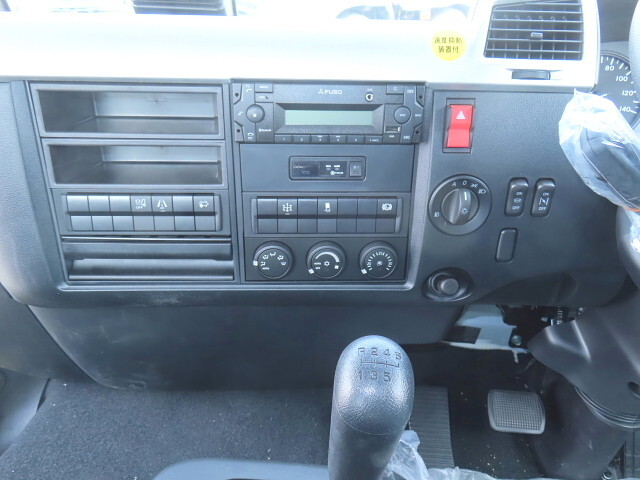 三菱ふそうファイターアルミブロック増トン（6t・8t）[写真22]