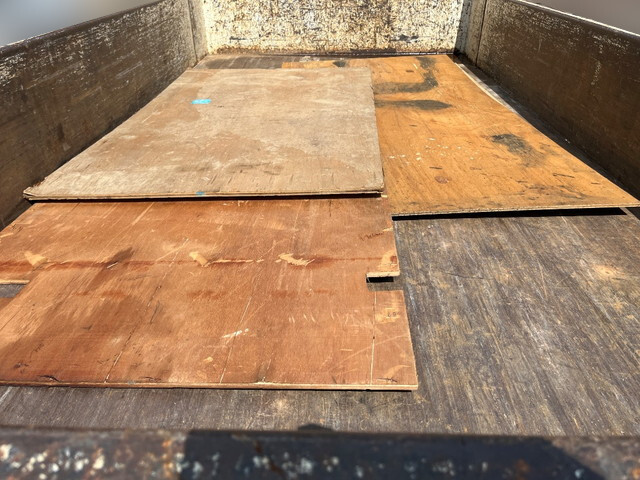 三菱ふそうキャンターダンプ小型（2t・3t）[写真12]