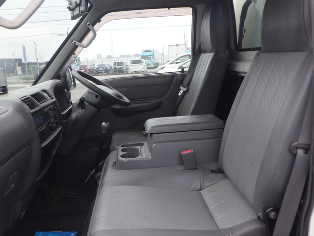 マツダボンゴ冷凍車（冷蔵車）小型（2t・3t）[写真12]