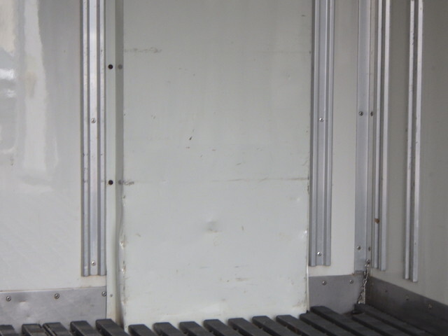 マツダボンゴ冷凍車（冷蔵車）小型（2t・3t）[写真09]