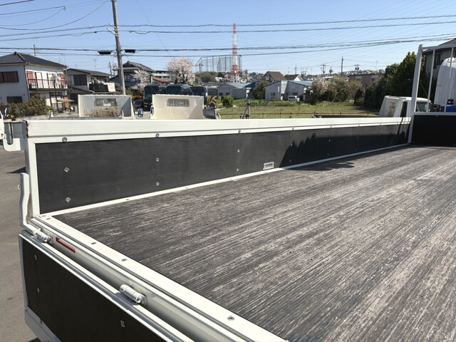 日野レンジャークレーン4段増トン（6t・8t）[写真10]