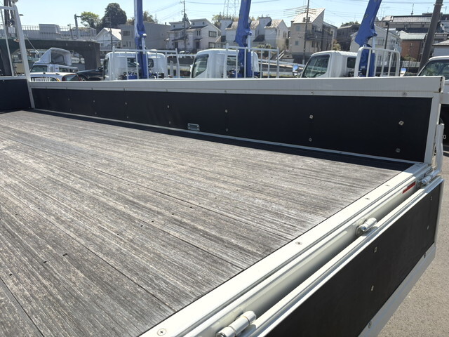 日野レンジャークレーン4段増トン（6t・8t）[写真11]