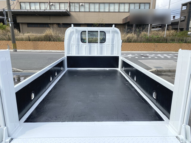 いすゞエルフ平ボディ小型（2t・3t）[写真10]