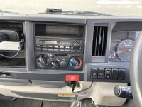 いすゞエルフ平ボディ小型（2t・3t）[写真14]