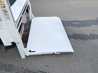 いすゞエルフ平ボディ小型（2t・3t）[写真09]