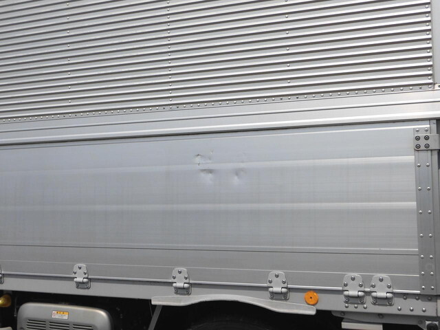 日野プロフィアアルミウイング大型（10t）[写真30]