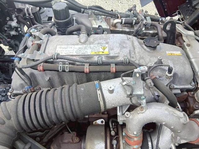 いすゞギガアルミウイング大型（10t）[写真31]