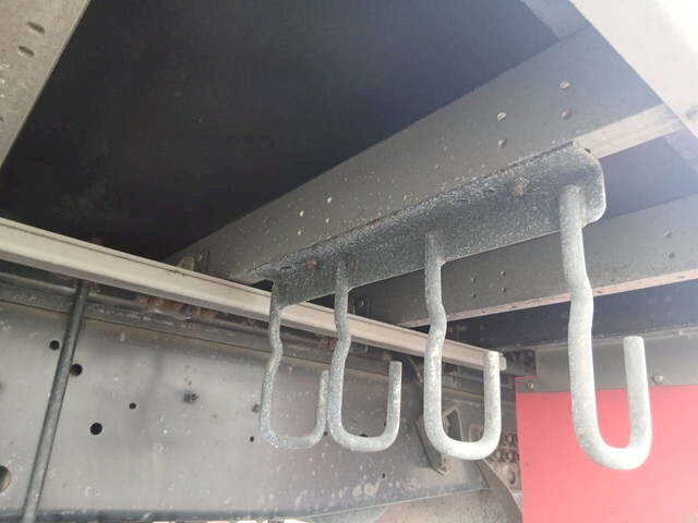 いすゞギガアルミウイング大型（10t）[写真36]