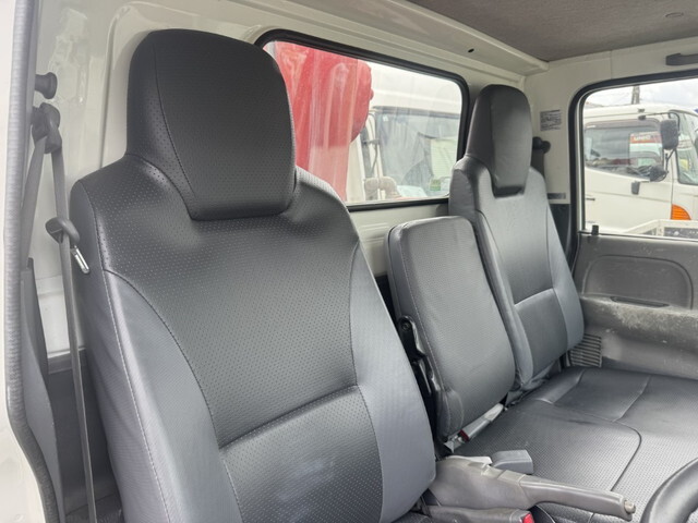 いすゞエルフクレーン4段小型（2t・3t）[写真19]