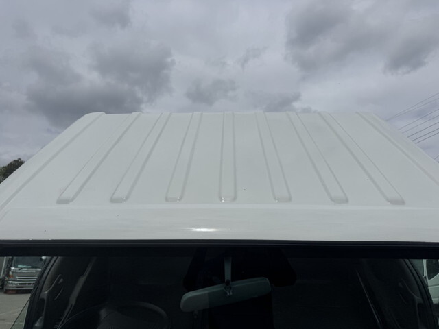 いすゞエルフクレーン4段小型（2t・3t）[写真36]