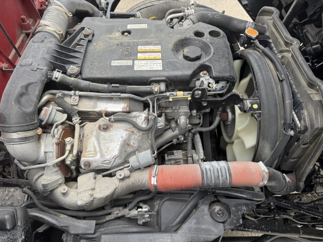 いすゞエルフクレーン4段小型（2t・3t）[写真38]