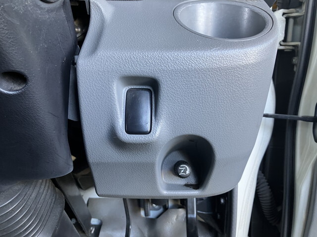 日野デュトロ平ボディ小型（2t・3t）[写真38]