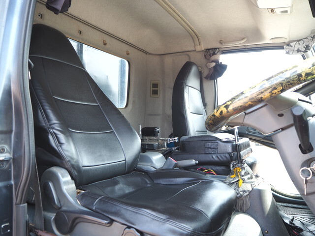 三菱ふそうファイター深ダンプ（土砂禁ダンプ）中型（4t）[写真33]