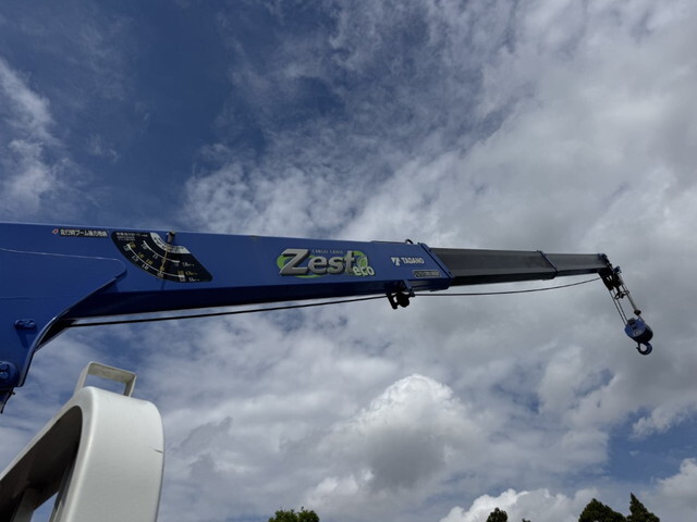 いすゞエルフクレーン3段小型（2t・3t）[写真17]