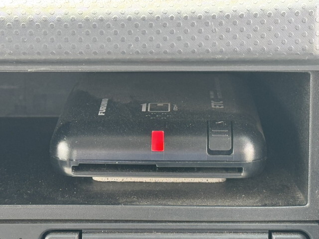 いすゞエルフクレーン3段小型（2t・3t）[写真28]