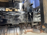 いすゞエルフクレーン3段小型（2t・3t）[写真32]