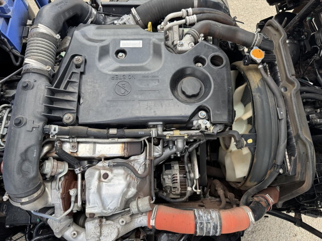 いすゞエルフクレーン3段小型（2t・3t）[写真39]