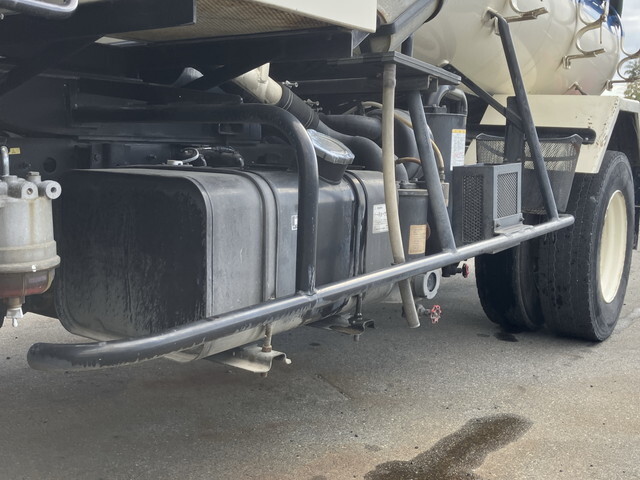 日野レンジャーバキュームカー中型（4t）[写真19]