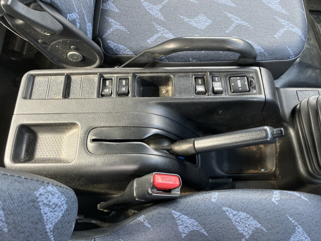 日野レンジャーバキュームカー中型（4t）[写真33]