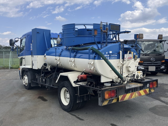 日野レンジャーバキュームカー中型（4t）[写真04]