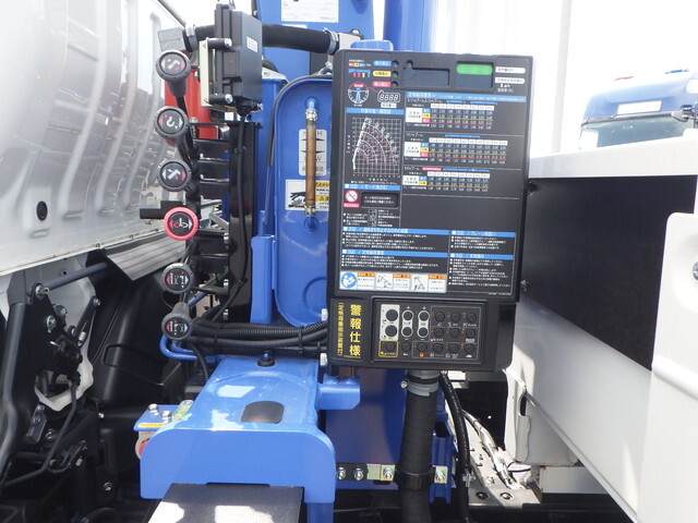 日野デュトロクレーン4段小型（2t・3t）[写真23]