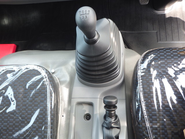 日野デュトロクレーン4段小型（2t・3t）[写真33]