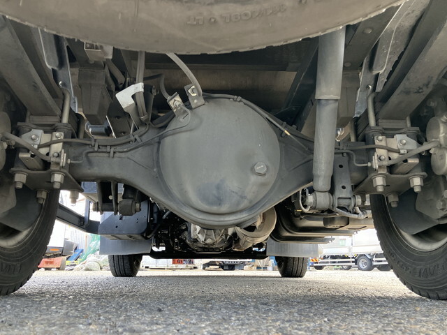 いすゞエルフ平ボディ小型（2t・3t）[写真26]