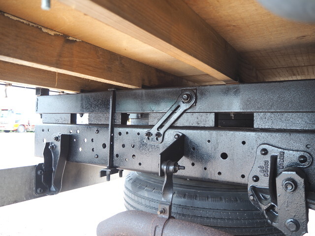 いすゞエルフクレーン5段小型（2t・3t）[写真25]