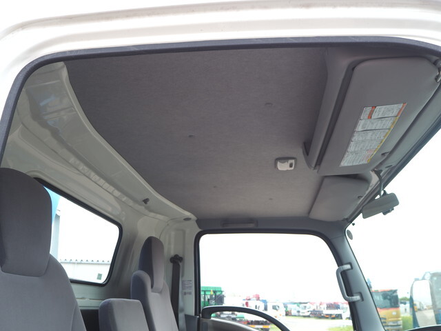 いすゞエルフクレーン5段小型（2t・3t）[写真36]