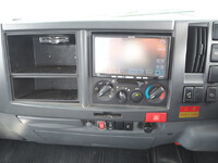 いすゞエルフクレーン5段小型（2t・3t）[写真40]