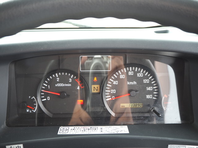 いすゞエルフクレーン5段小型（2t・3t）[写真40]