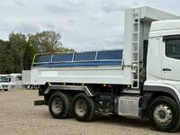 三菱ふそうスーパーグレートダンプ大型（10t）[写真06]