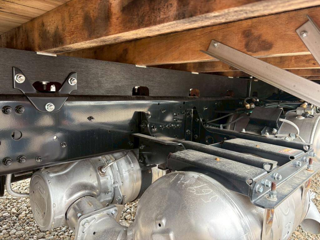 三菱ふそうファイターアルミブロック中型（4t）[写真11]