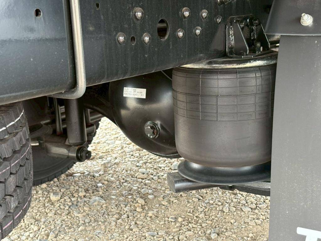 三菱ふそうファイターアルミブロック中型（4t）[写真13]