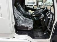 三菱ふそうファイターアルミブロック中型（4t）[写真18]