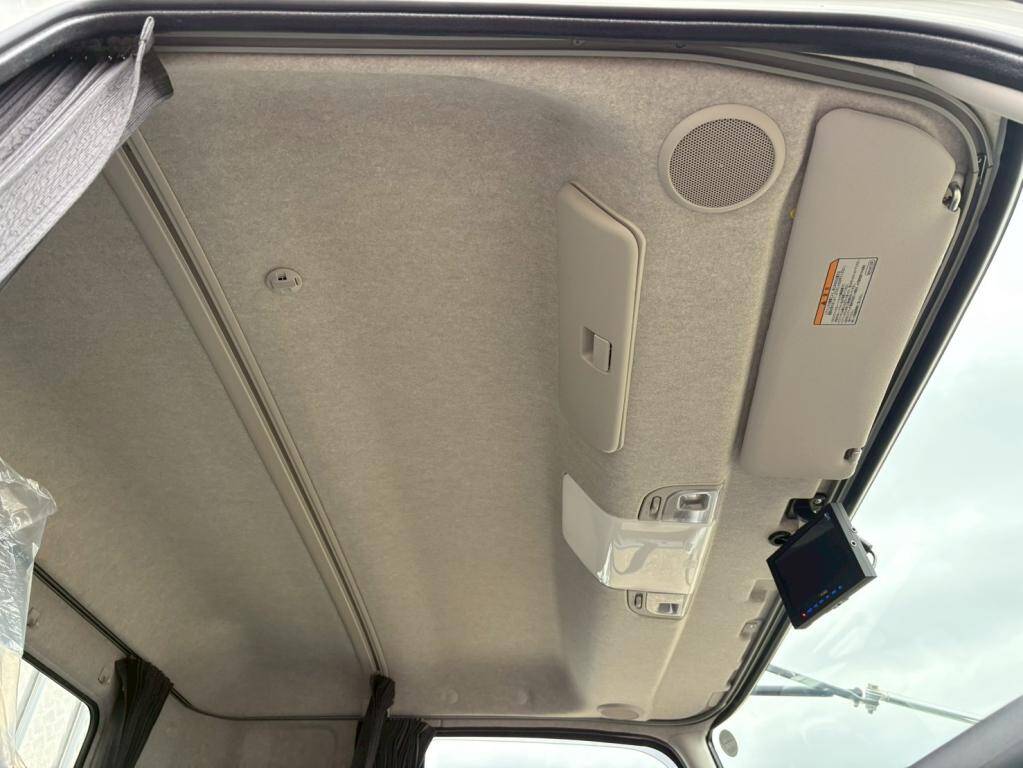 三菱ふそうファイターアルミブロック中型（4t）[写真20]