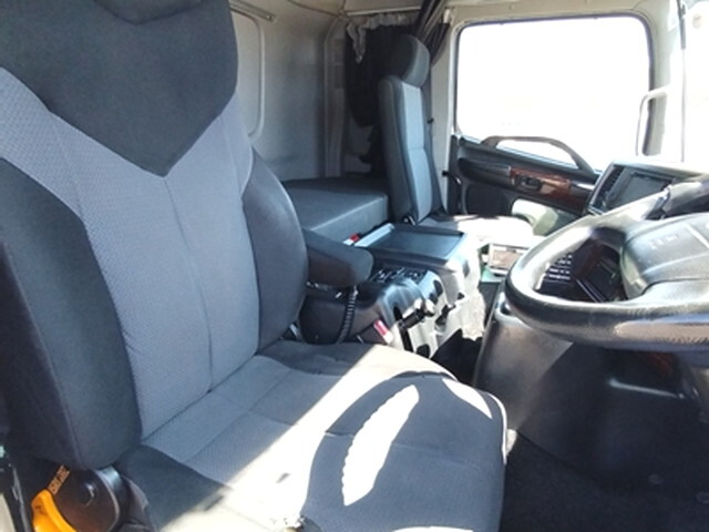 日野プロフィア活魚運搬車大型（10t）[写真25]