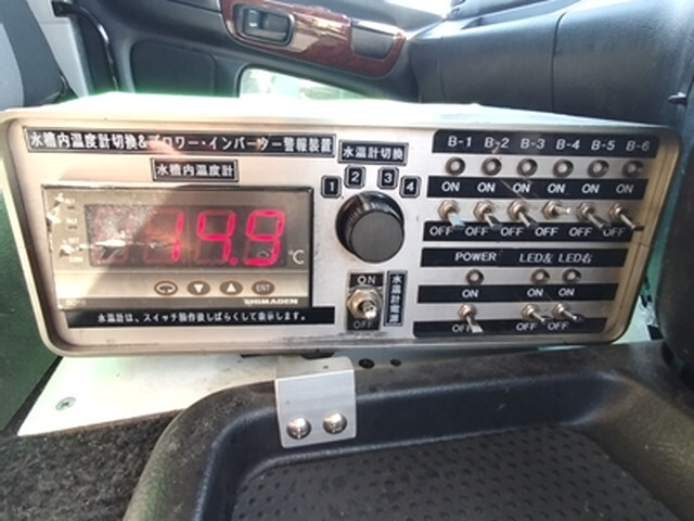 日野プロフィア活魚運搬車大型（10t）[写真29]