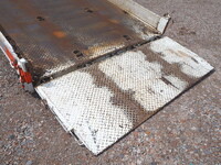 三菱ふそうファイターセーフティローダー中型（4t）[写真11]