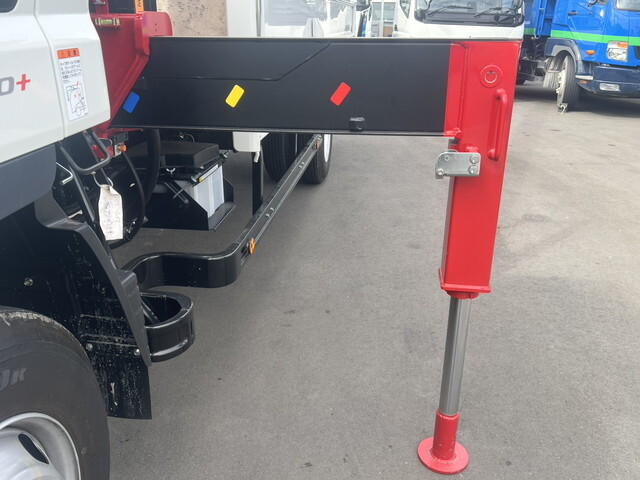 三菱ふそうキャンタークレーン4段小型（2t・3t）[写真18]