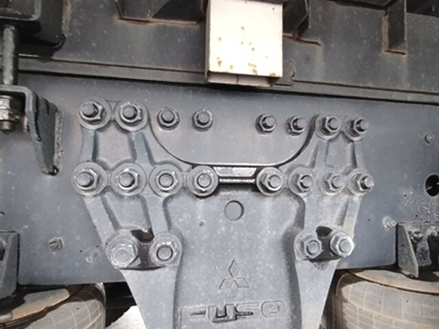 三菱ふそうスーパーグレートアルミブロック大型（10t）[写真10]