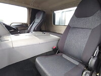 三菱ふそうスーパーグレートアルミブロック大型（10t）[写真24]