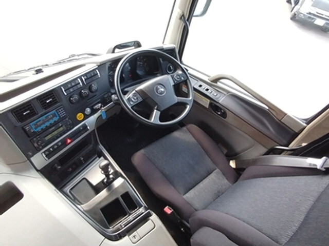 三菱ふそうスーパーグレートアルミブロック大型（10t）[写真25]