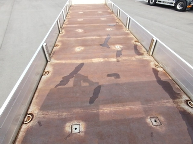 三菱ふそうスーパーグレートアルミブロック大型（10t）[写真08]