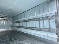 日野レンジャー冷凍車（冷蔵車）中型（4t）[写真14]