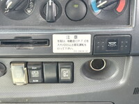 いすゞフォワードコンテナ専用車中型（4t）[写真16]